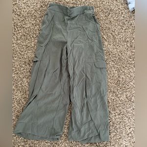 lululemon cropped yoga pants